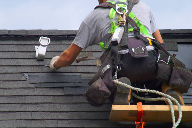 Best Emergency Roof Repair Services  in Fern Prairie, WA